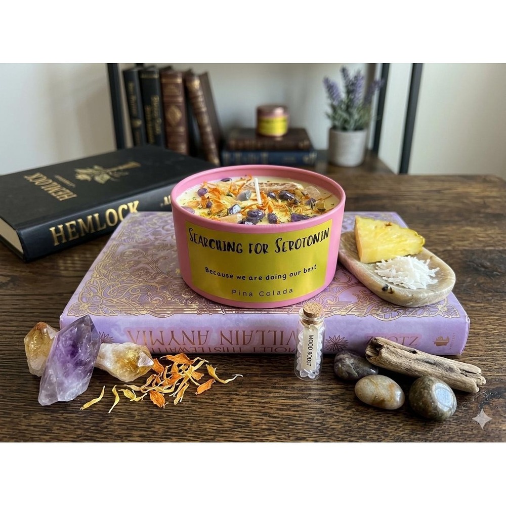 Searching For Serotonin Candle – Pina Colada Scent, Amethyst & Citrine Crystals